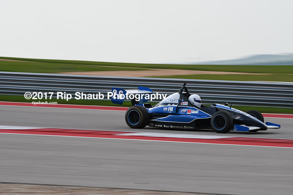 RipShaub_2017_SCCA_Hoosier_ST_Group5-5