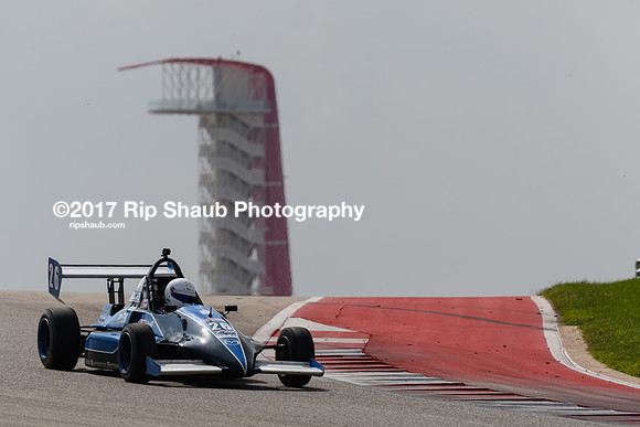 RipShaub_2017_SCCA_Hoosier_ST_Group5-2